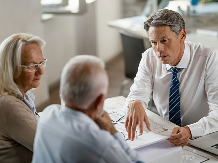 Man Considers Divorce When Wife Refuses To Share Her Inheritance After Relying On Him For 22 Years Man Considers Divorce When Wife Refuses To Share Her Inheritance After Relying On Him For 22 Years