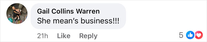 Comment on social media with likes, discussing the freelance magician in an engaging post. Comment on social media with likes, discussing the freelance magician in an engaging post.