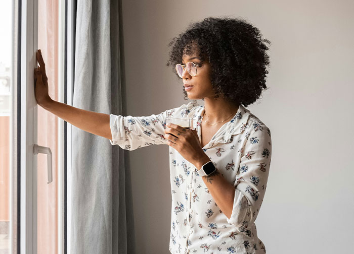 “A One-Time Event”: Bridesmaid Asks If She’s A Jerk For Choosing Husband Over Bride “A One-Time Event”: Bridesmaid Asks If She’s A Jerk For Choosing Husband Over Bride