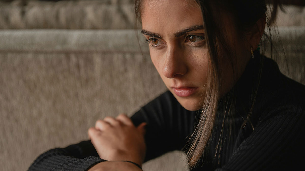 “I Hoped Someone Would Say They’re Proud Of Me”: Family Ruins Woman’s Celebration