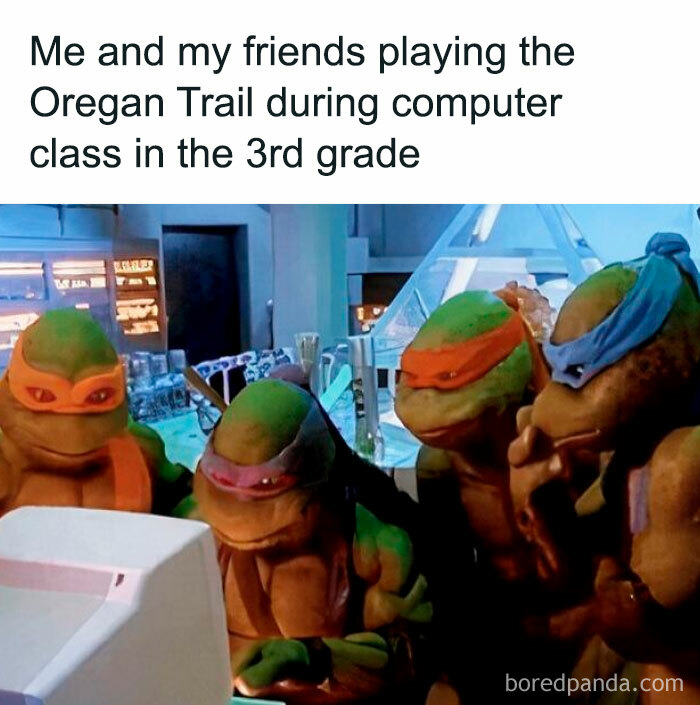 Ninja Turtles gathered around a computer, reminiscent of the wild ’90s nostalgia and gaming.