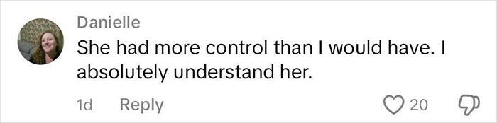 Don't Want To “Bury My Child”: Mass Support For Mom Who Burst Into School To Threaten Bully Don't Want To “Bury My Child”: Mass Support For Mom Who Burst Into School To Threaten Bully