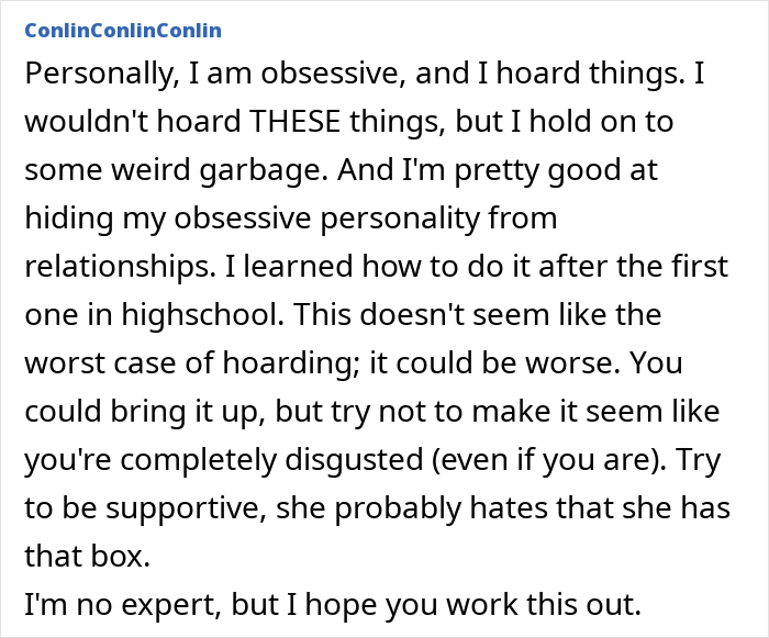 Text about obsessive hoarding in relationships, offering advice on handling a girlfriend's creepy box. Text about obsessive hoarding in relationships, offering advice on handling a girlfriend's creepy box.