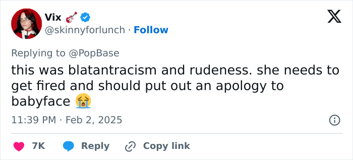 Tweet criticizing Grammys reporters for alleged racism towards R&B legend, demanding an apology. Tweet criticizing Grammys reporters for alleged racism towards R&B legend, demanding an apology.