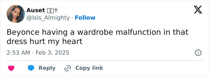 Tweet about Beyoncé's wardrobe malfunction at the Grammys, expressing empathy and concern over the incident. Tweet about Beyoncé's wardrobe malfunction at the Grammys, expressing empathy and concern over the incident.