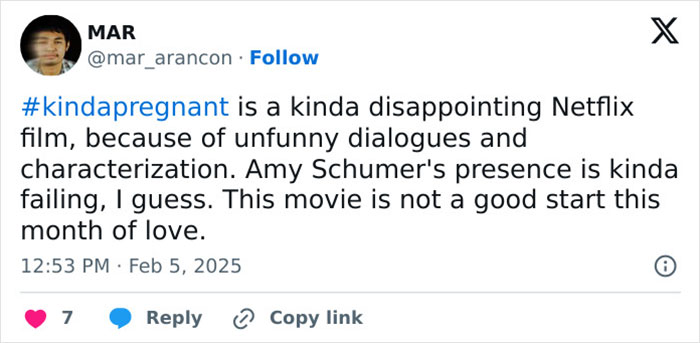 Tweet criticizing Amy Schumer's new comedy for unfunny dialogues and disappointing viewers. Tweet criticizing Amy Schumer's new comedy for unfunny dialogues and disappointing viewers.