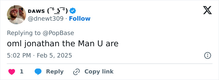 Tweet reacting to Jonathan Bailey's muscles going viral. Tweet reacting to Jonathan Bailey's muscles going viral.