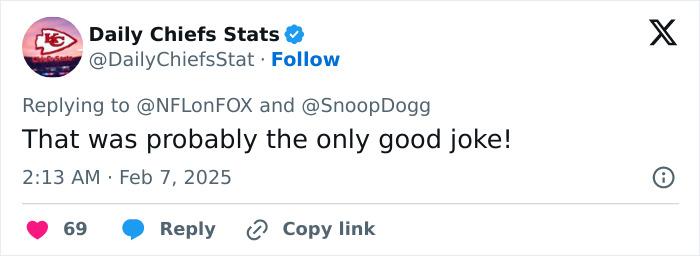 Tweet response to Snoop Dogg's viral age gap joke about Bill Belichick's girlfriend. Tweet response to Snoop Dogg's viral age gap joke about Bill Belichick's girlfriend.