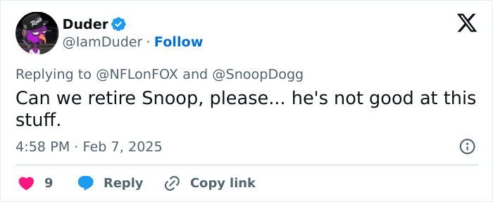 Tweet criticizes Snoop Dogg after his viral joke about an age gap involving Bill Belichick and his girlfriend. Tweet criticizes Snoop Dogg after his viral joke about an age gap involving Bill Belichick and his girlfriend.