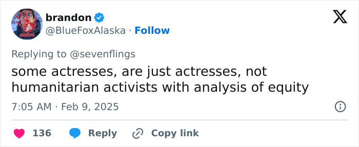 Tweet criticizing actresses for lacking humanitarian activism after viral incident. Tweet criticizing actresses for lacking humanitarian activism after viral incident.