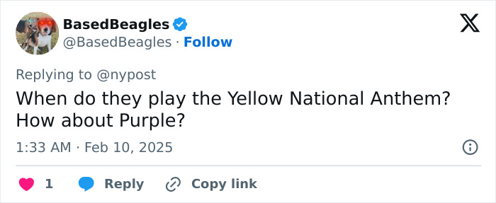 Tweet criticizing national anthem performance, questioning when the "Yellow National Anthem" will be played, suggesting "Purple" instead. Tweet criticizing national anthem performance, questioning when the "Yellow National Anthem" will be played, suggesting "Purple" instead.