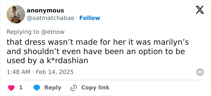 Tweet about Kim Kardashian wearing a dress originally made for Marilyn Monroe. Tweet about Kim Kardashian wearing a dress originally made for Marilyn Monroe.