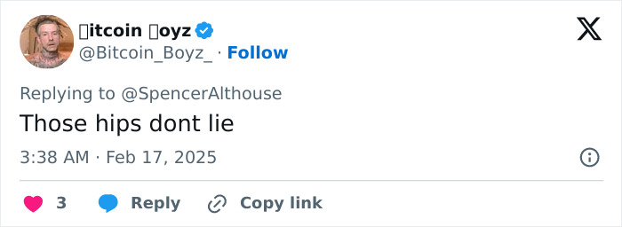 Tweet by Bitcoin Boyz replying to Spencer Althouse, commenting on Emma Stone's popcorn dress. Tweet by Bitcoin Boyz replying to Spencer Althouse, commenting on Emma Stone's popcorn dress.