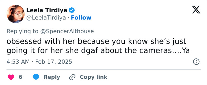 Tweet expressing admiration, mentioning Emma Stone and her popcorn dress on SNL. Tweet expressing admiration, mentioning Emma Stone and her popcorn dress on SNL.