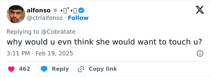 Tweet replying to Andrew Tate about a comment on Ariana Grande's body, questioning his reasoning. Tweet replying to Andrew Tate about a comment on Ariana Grande's body, questioning his reasoning.