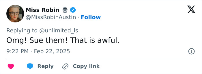 Tweet by Miss Robin expressing outrage with the phrase "Sue them" about an issue involving a Harry Potter Airbnb. Tweet by Miss Robin expressing outrage with the phrase "Sue them" about an issue involving a Harry Potter Airbnb.