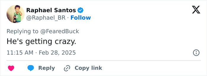 Tweet expressing concern over Justin Bieber's behavior. Tweet expressing concern over Justin Bieber's behavior.