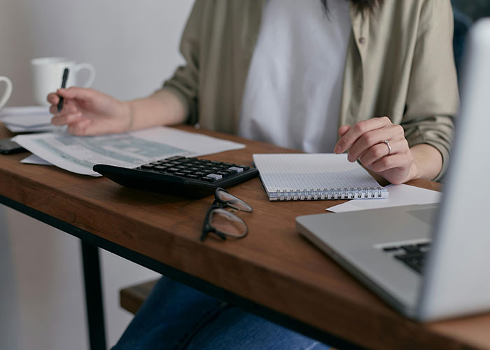 Young People Say They Can’t Afford Kids Anymore, And This Mom Shows Exactly Why It’s The Case Young People Say They Can’t Afford Kids Anymore, And This Mom Shows Exactly Why It’s The Case