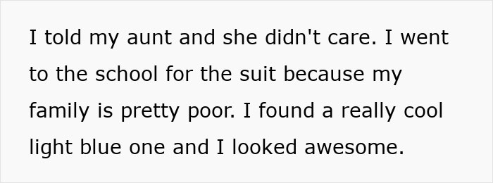 High School Graduate Puts Absent Mom In Her Place When She Comments On Her Prom Outfit High School Graduate Puts Absent Mom In Her Place When She Comments On Her Prom Outfit