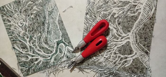 I Invited Students To My Place During The Holidays To Create Linocuts (15 Pics) I Invited Students To My Place During The Holidays To Create Linocuts (15 Pics)