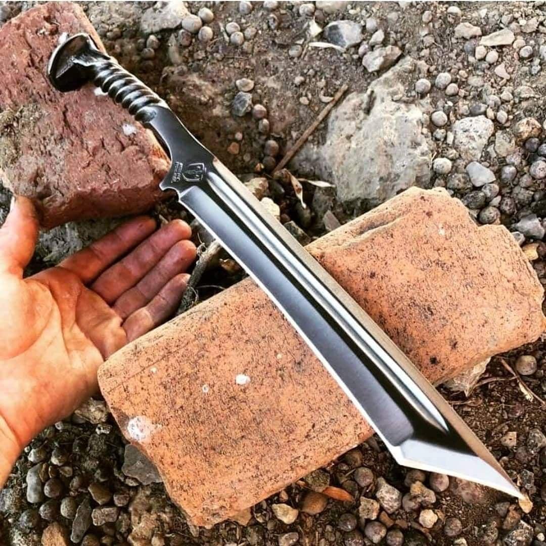 Hand Forged Railroad Steel Tanto Blade