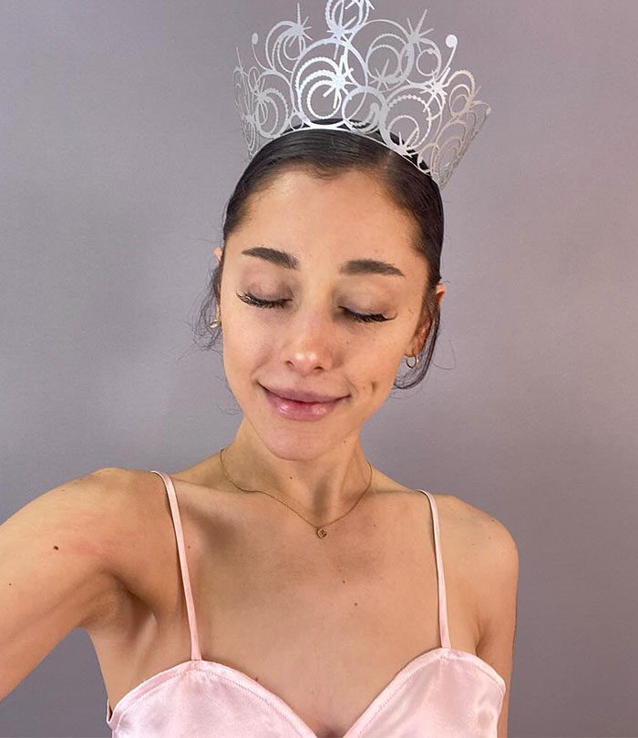 Ariana Grande in Wicked crown fitting Ariana Grande in Wicked crown fitting