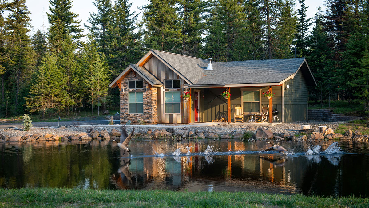 Man Expects To Use Family Cabin For Free After Not Helping Restore It, Gets A Reality Check