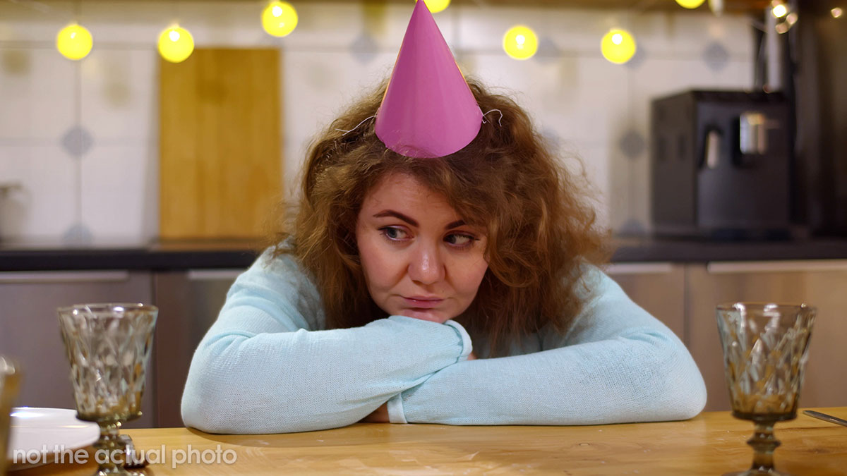 Lady Rants Online: “Just Got The Invitation And I [Must] Pay $499 To Make It And $250 [For] A Guest”