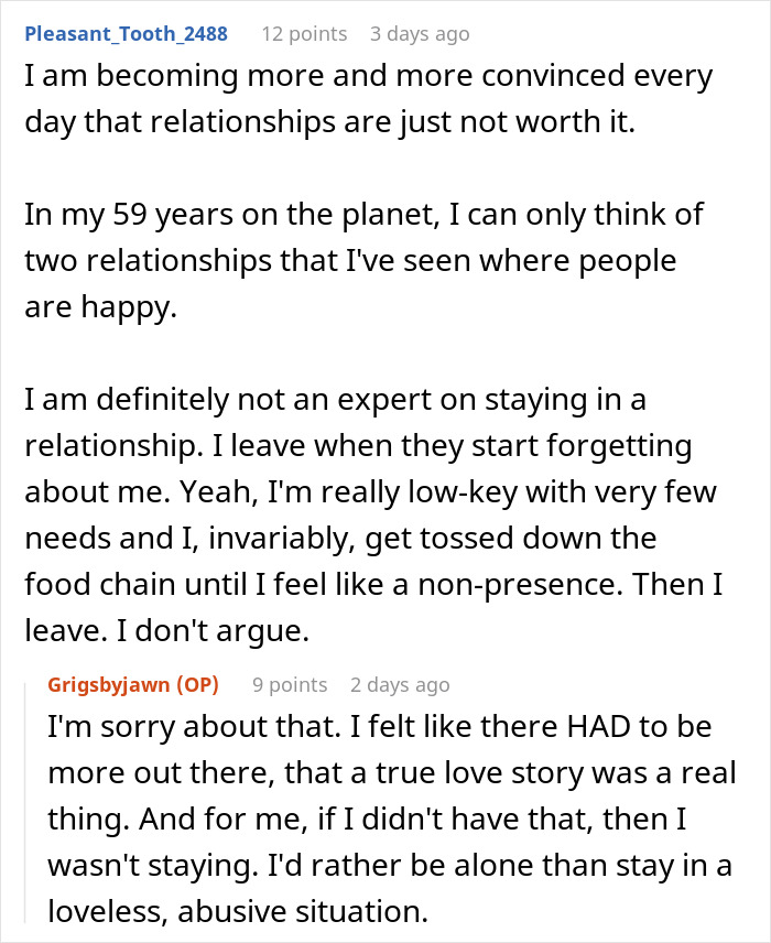 Image showing a Reddit conversation about relationships and deciding when to leave. Image showing a Reddit conversation about relationships and deciding when to leave.