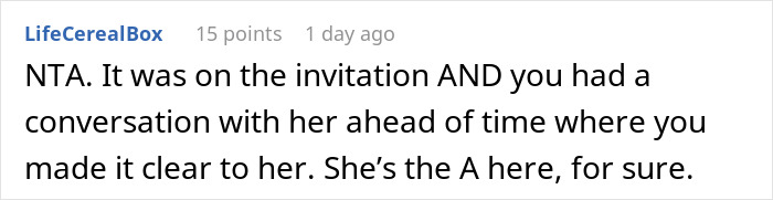 Comment on child-free birthday dinner invitation issue, emphasizing clear prior communication with friend. Comment on child-free birthday dinner invitation issue, emphasizing clear prior communication with friend.