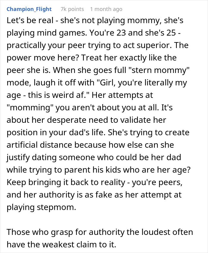 Screenshot of a comment discussing a young woman triggered by her dad’s girlfriend playing "mommy" games. Screenshot of a comment discussing a young woman triggered by her dad’s girlfriend playing "mommy" games.