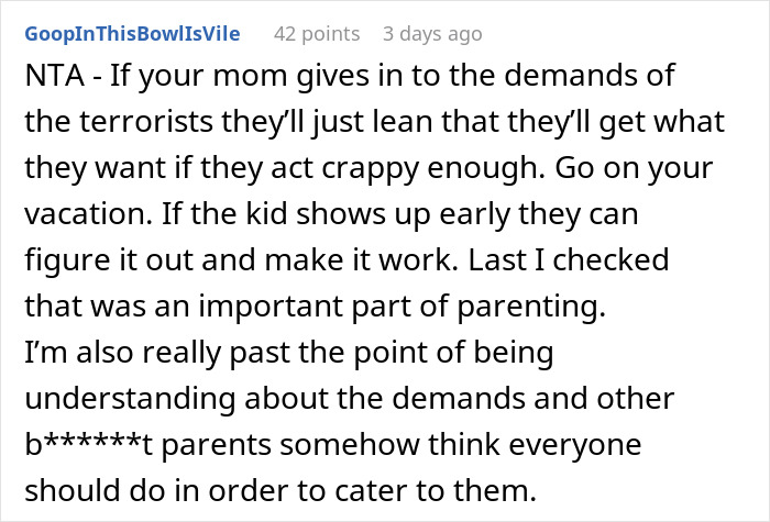 Text exchange discussing a mom unwilling to cancel her cruise if DIL gives birth early. Text exchange discussing a mom unwilling to cancel her cruise if DIL gives birth early.