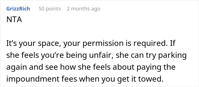 Text comment discussing unauthorized neighbor parking a car. Text comment discussing unauthorized neighbor parking a car.