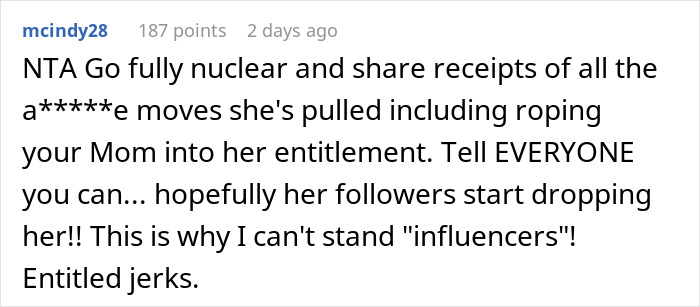 Text conversation criticizing an influencer's entitled behavior and suggesting exposing their actions. Text conversation criticizing an influencer's entitled behavior and suggesting exposing their actions.