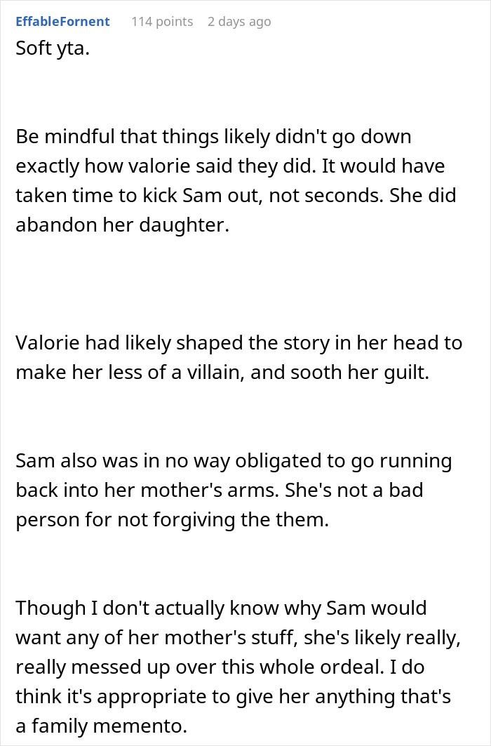 Reddit comment discussing inheritance and family dynamics, addressing emotional conflicts and sharing obligations. Reddit comment discussing inheritance and family dynamics, addressing emotional conflicts and sharing obligations.