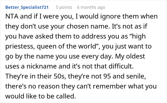 Reddit comment discussing the importance of respecting chosen names, emphasizing it's not difficult to use them. Reddit comment discussing the importance of respecting chosen names, emphasizing it's not difficult to use them.