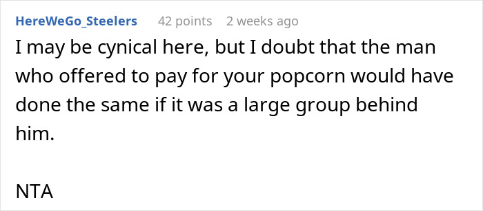 Reddit comment discussing refusing pay-it-forward chain being rude or not, with user's cynical perspective. Reddit comment discussing refusing pay-it-forward chain being rude or not, with user's cynical perspective.