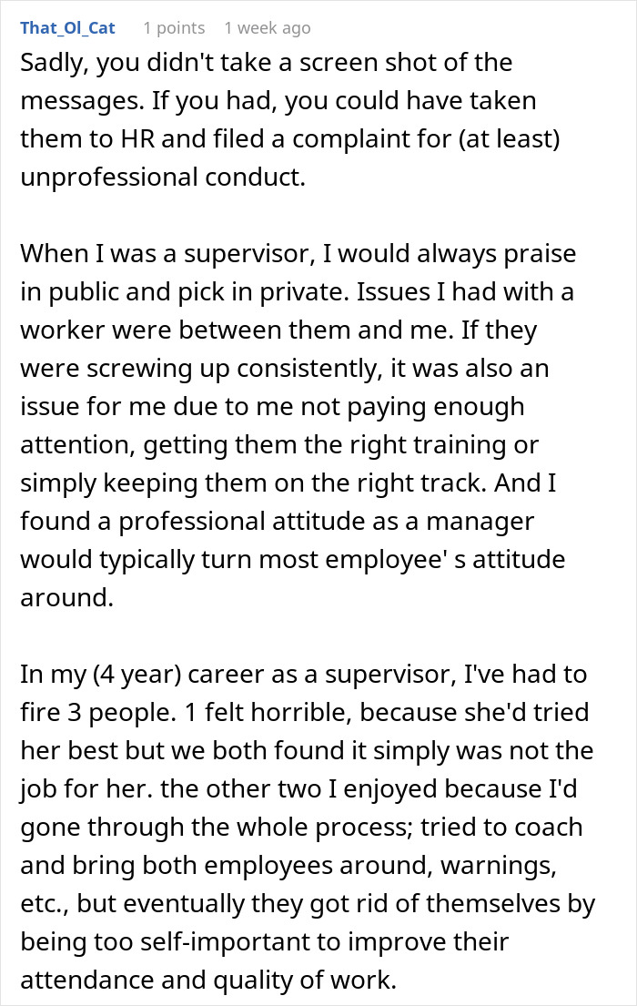 Text conversation about management issues, highlighting professional and patronizing conduct in group chat. Text conversation about management issues, highlighting professional and patronizing conduct in group chat.