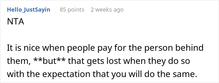 Online comment discussing a "pay it forward" chain and opinions on expectations involved in continuing it. Online comment discussing a "pay it forward" chain and opinions on expectations involved in continuing it.