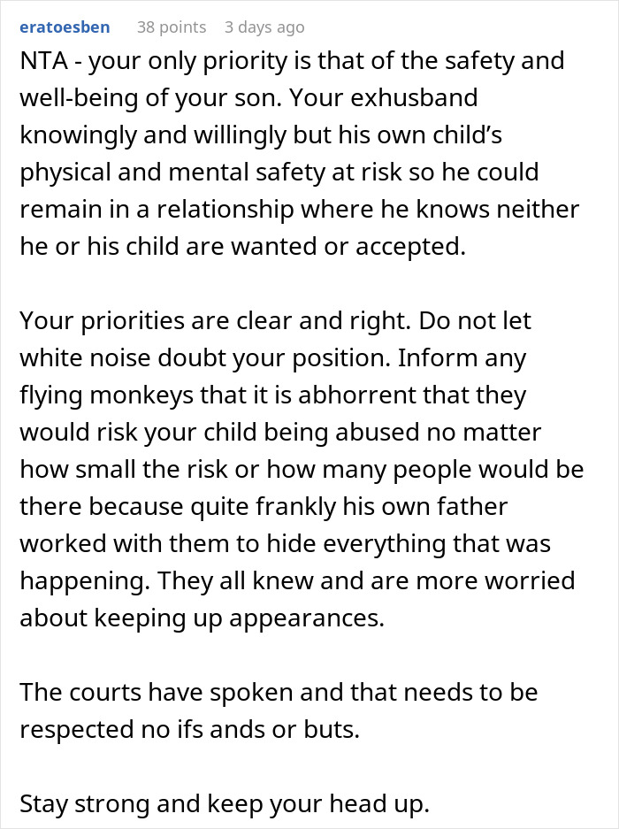 Text screenshot discussing a mom protecting her son over stepsiblings, addressing fairness and strictness. Text screenshot discussing a mom protecting her son over stepsiblings, addressing fairness and strictness.