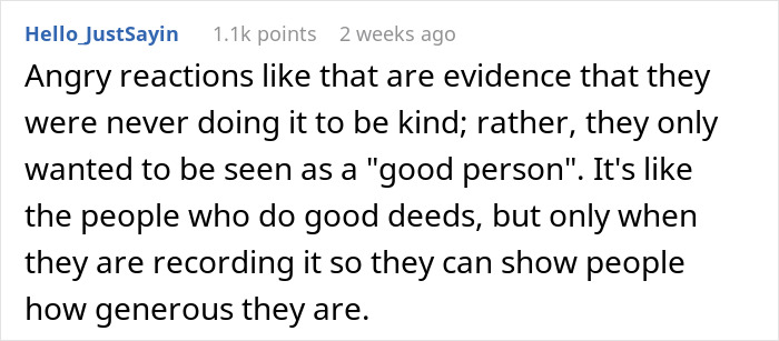 Comment discussing reactions to not continuing a pay it forward chain, questioning true generosity. Comment discussing reactions to not continuing a pay it forward chain, questioning true generosity.