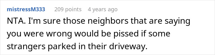 Text reaction discussing neighbors’ frustration over cars parked in driveways during a yard sale. Text reaction discussing neighbors’ frustration over cars parked in driveways during a yard sale.