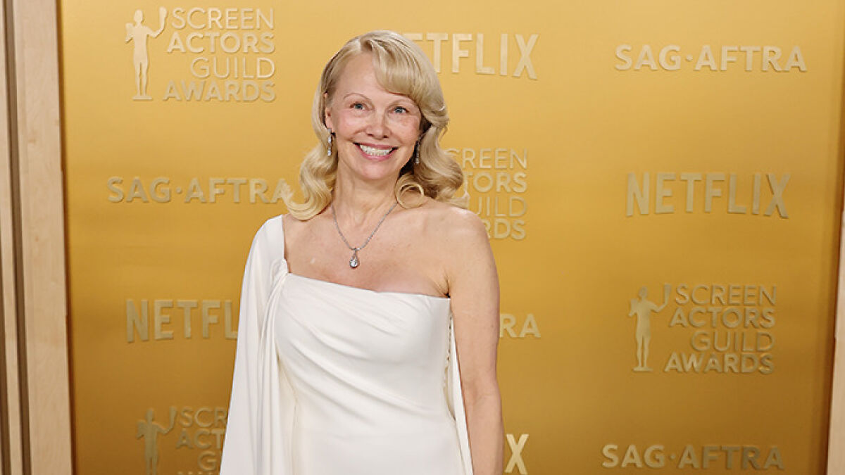Pamela Anderson Stuns Fans With Transformation As She Goes Makeup-Free At 2025 SAG Awards