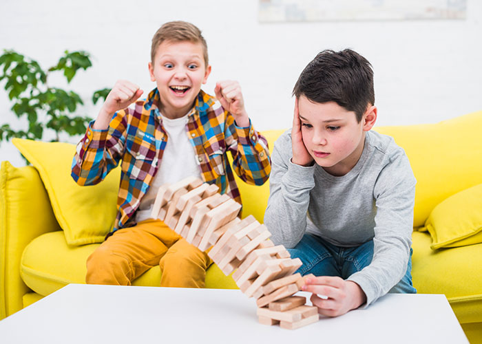 Dad Tries To Edit Dead Son’s Final Words, Son Tells Him To Live With The Guilt Instead Dad Tries To Edit Dead Son’s Final Words, Son Tells Him To Live With The Guilt Instead
