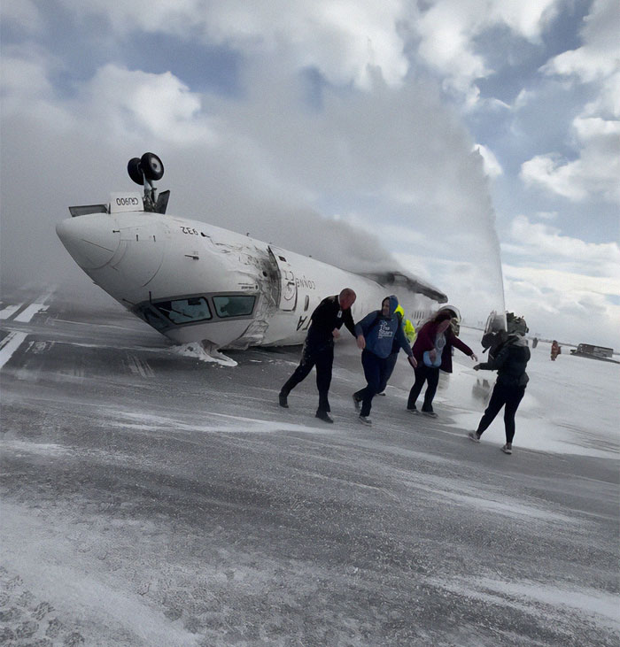 People Think Crashed Delta Flight In Toronto Should Have Been Canceled People Think Crashed Delta Flight In Toronto Should Have Been Canceled