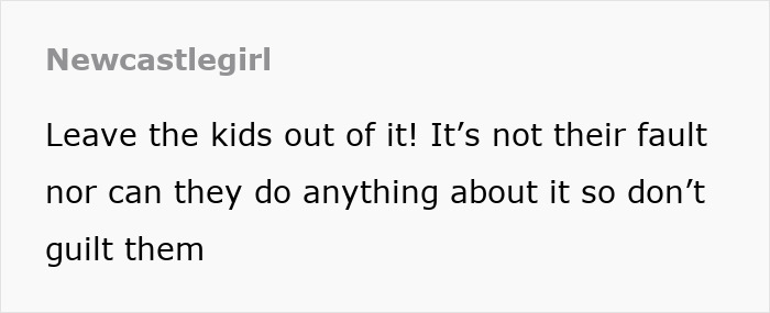 Text comment discussing the involvement of children in celebrity issues with Ben Affleck and Jennifer Garner. Text comment discussing the involvement of children in celebrity issues with Ben Affleck and Jennifer Garner.