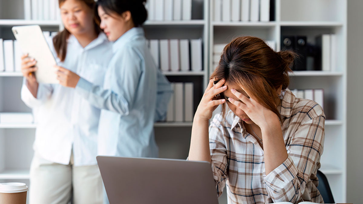 “Please Tell Me You Kept Screenshots”: Employee Sees Horrible Messages In Group Chat