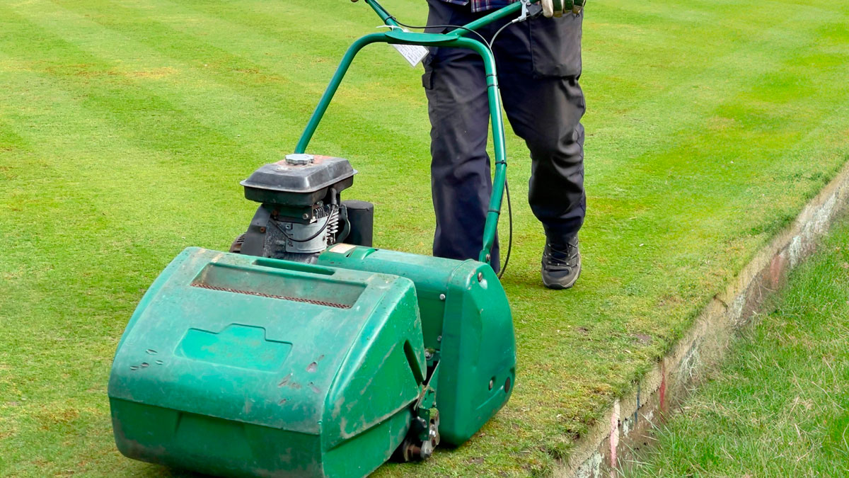 “I’m No Contact With My Parents”: 30 Parents’ Mistakes Millennials Swear Not To Repeat