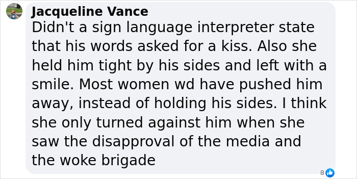 Facebook comment discussing Luis Rubiales and Jenni Hermoso incident. Facebook comment discussing Luis Rubiales and Jenni Hermoso incident.