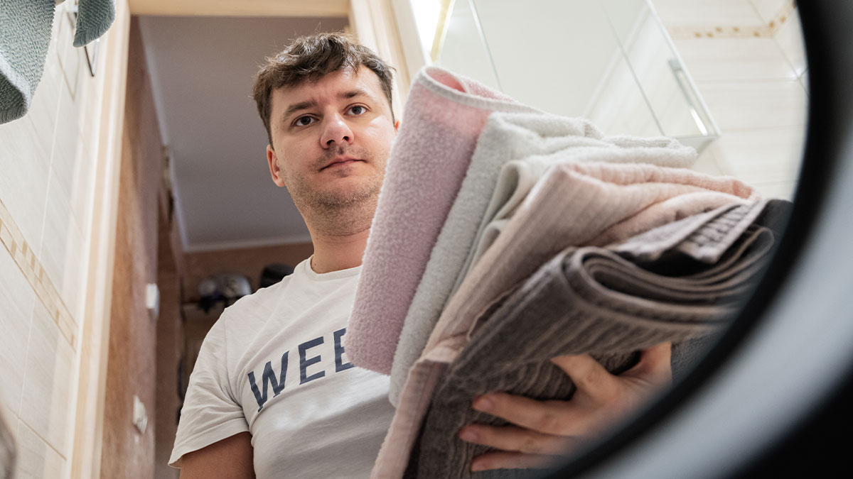 “AITA For Refusing To Do My Husband’s Laundry Anymore After He Had A Go At Me After Surgery?”